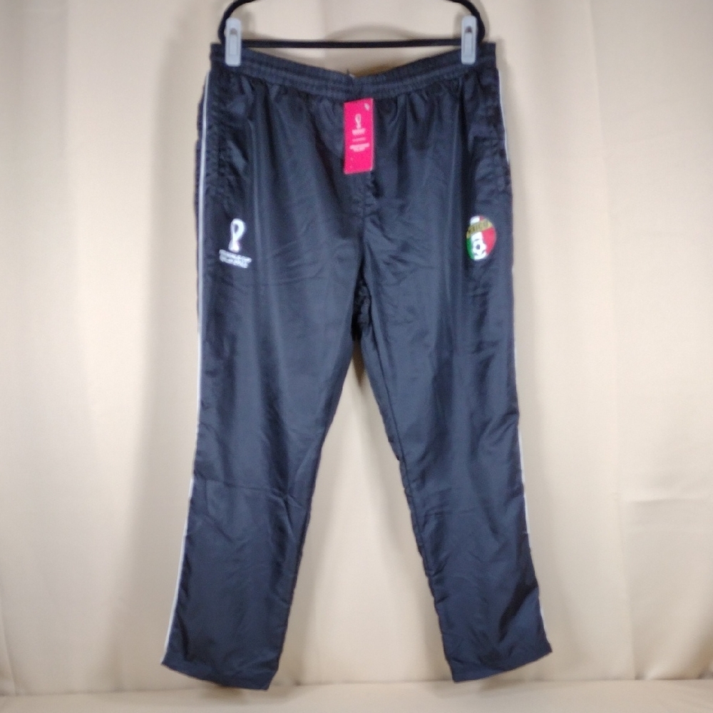 NWT Fifa World Cup Qatar 2022 Mexico Soccer Casual Black Men's Joggers Pants